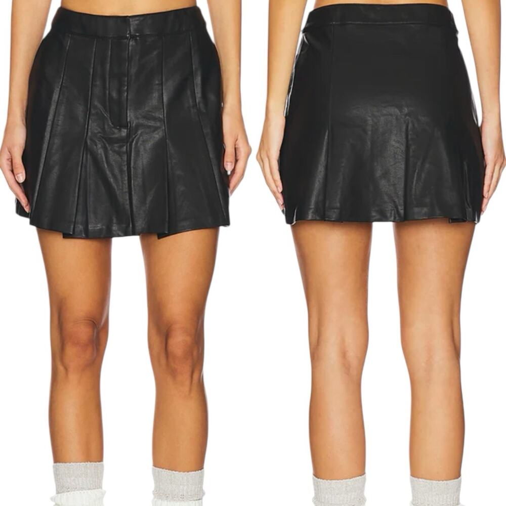 ASTR the Label Black Faux Leather Pleated Mini Skirt Women's XS Edge Streetwear‎